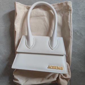 Jacquemus white medium bag